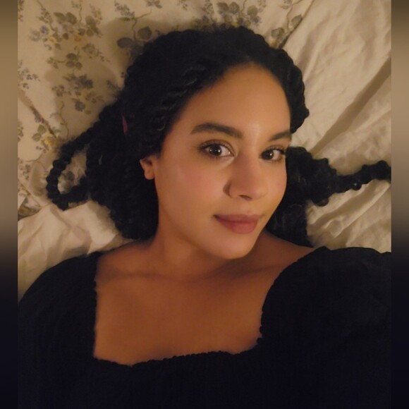 chaya_harvey